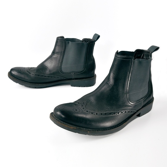 CLARKS Batcombe Wingtip Chelsea Boots - Pull On - Picture 2 of 13